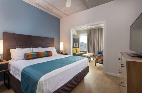 Civic District Resort | Club Wyndham Austin