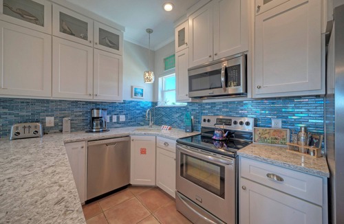 Safe Harbor House | Coastal Soiree | Ocean Views, Game Room, & Steps from Port Aransas Beaches