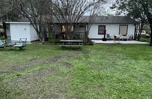 Buda House | Come have a cozy stay at my country home, sitting on 5 acres with all amenities