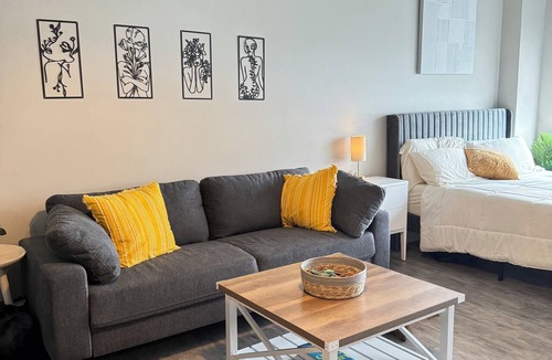 Central Business District Apartment | Come stay at our Horizon Hideaway. A modern downtown studio.
