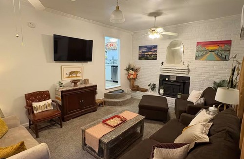 Vicksburg House | Comfort Cottage of Historic Vicksburg
