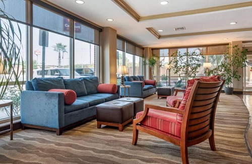 St. Martin Hotel | Comfort Suites Biloxi/Ocean Springs