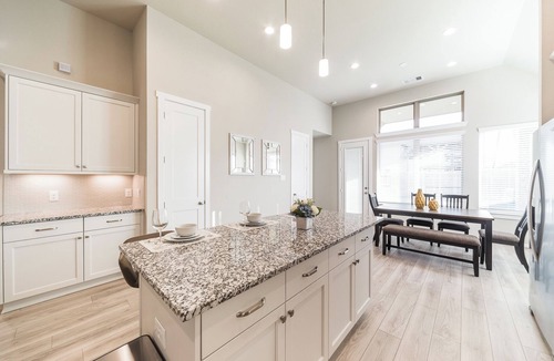 Sienna Plantation House | Comfortable 3BR Retreat｜Sienna Charm｜Dedicated Workspace｜Outdoor Serenity #40860