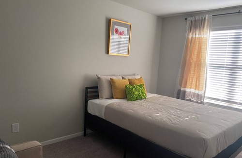 Santa Fe House | Comfortable space! Minutes from shopping, restaurants and Largo Mar Lagoon.