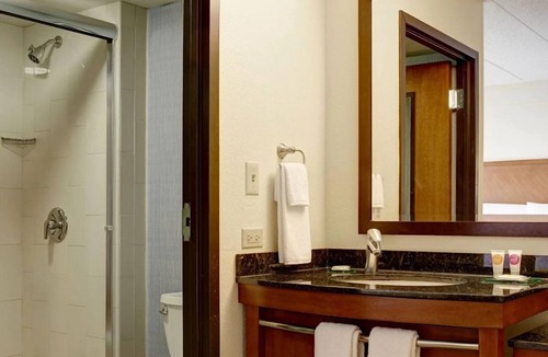 St. Johns Hotel | Comfortable Stay! 4 Pet-friendly Units, Free Parking, Outdoor Swimming Pool!
