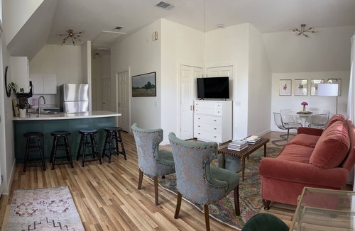 Weatherford Apartment | Comfy 2bedroom/1 bath apt, with a pool, large patio, near downtown Weatherford.