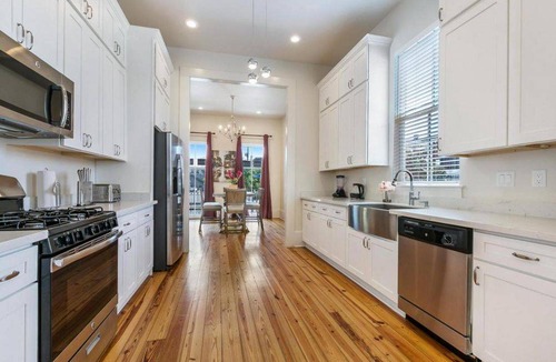 Faubourg Lafayette Condo | Condo ∙ 3 bedrooms ∙ 6 guests