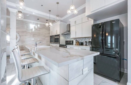 Faubourg Lafayette Condo | Condo ∙ 5 bedrooms ∙ 10 guests
