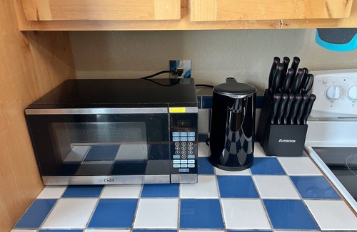 San Marcos House | Contemporary 2 bedroom house in San Marcos close to campus, downtown & the river
