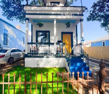 Faubourg Delassize House | Convenient Central City Home, Near Super Dome, Less Than 1 Mile From French Quarter