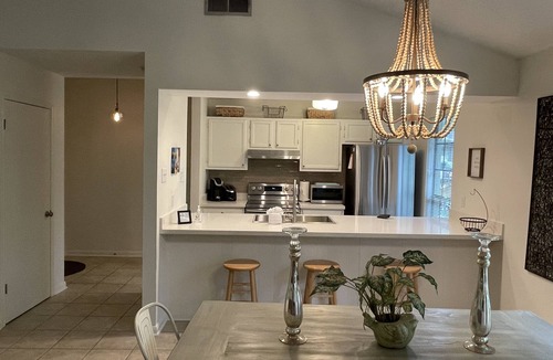 Mandeville Condo | Convenient condo living!