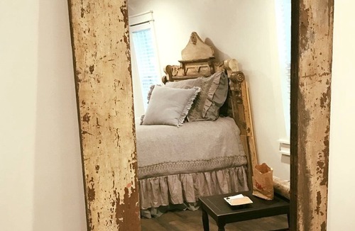 Eunice House | Cottage in Cajun Prairie Country - 35 mins from Lafayette