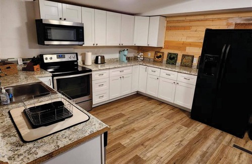 Nemo House | Country Living located Mid-Way between Granbury and Glen Rose.