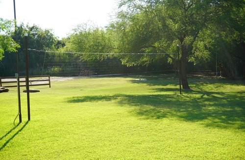 San Antonio House | Country-style Oasis! The perfect family get-away. VIEW OUR VIDEO!