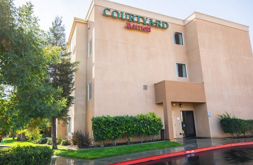 Merced Hotel | Courtyard by Marriott Merced