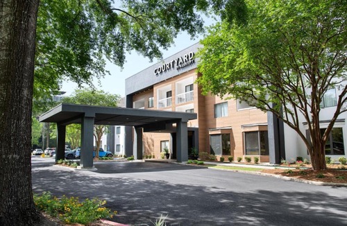 Lafayette Hotel | Courtyard Lafayette Airport