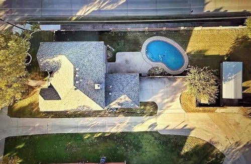 Frisco House | Cowboys Frisco Oasis HotTub Pool PingPong Sleeps 16