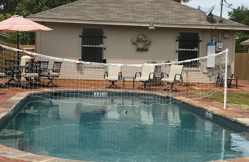 Fort Worth House | Cowtown Casa ~ Stockyards, Fort Worth TX ~