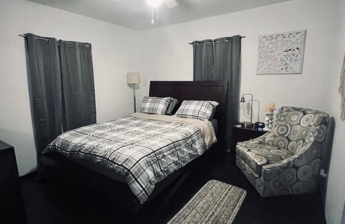 Wichita Falls House | Cozy 1-bedroom Duplex in peaceful Wichita Falls with AC
