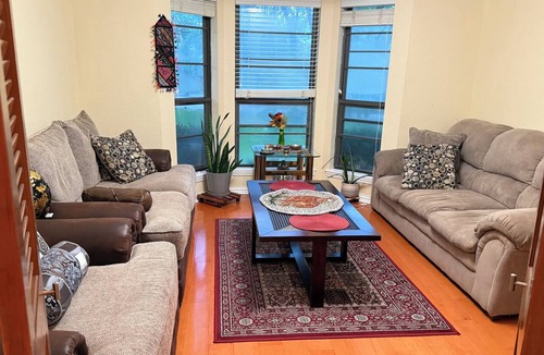 Colleyville House | Cozy 1-bedroom house in adorable Colleyville with AC