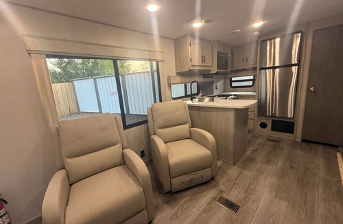 Flint House | Cozy 1-bedroom recreational vehicle in Flint, TX with AC