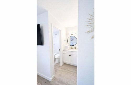 North University Apartment | Cozy 1BR Apartment in Phenomenal Austin - Minutes to DT