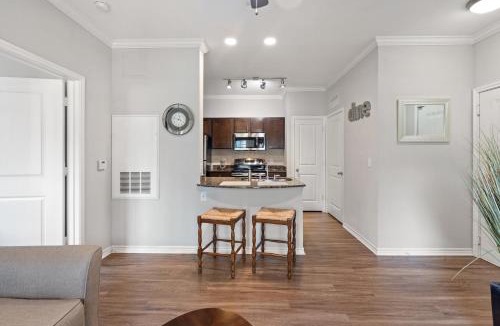 Wetmore Apartment | Cozy 1BR Retreat PEC 2104