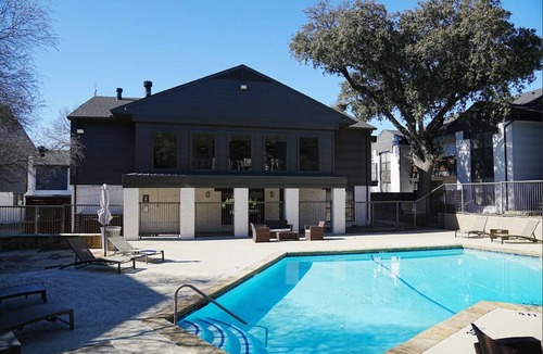 Lake Highlands Apartment | Cozy 2 Bed 2 Bath Getaway | The Paxton