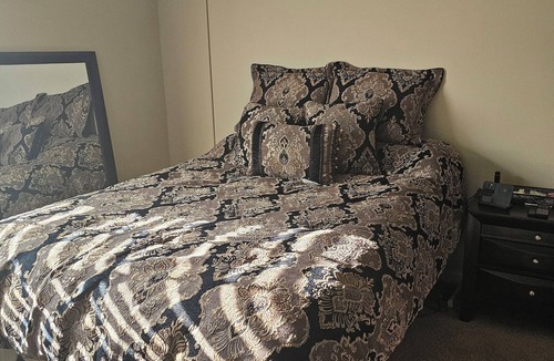 Mid City South Apartment | Cozy 2-bedroom condo in charming Mid City Baton-Rouge, close to LSU, shopping