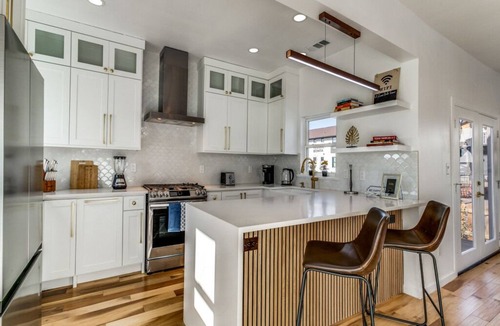 Knox - Henderson House | Cozy Bungalow in the Heart of Dallas