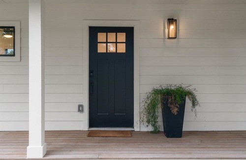 Brushy Bend Park Cottage | Cozy Casita/Cottage on 3 acres in the middle of the city! Quiet and Relaxing.