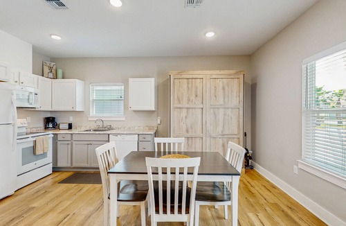 Fulton House | Cozy coastal home with shared pool, stocked fishing pond - patio & BBQ