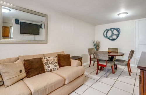 Harlandale House | Cozy + Convenient San Antonio Home 5 Mi to Dtwn!