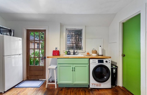 Algiers Point Cottage | Cozy Cottage