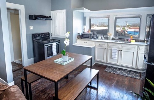 Southtown Apartment | ⭐️Cozy Historic Home <1/2 mile to DT ⭐️Riverwalk ⭐️Alamo⭐️