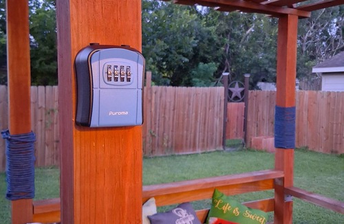 Bay Front To La Porte House | Cozy Home 2-bedroom in La Porte, Texas n2 minutes to Sylvan Beach Park