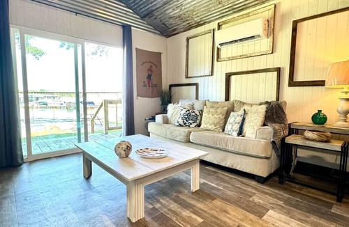 Quinlan Cabin | Cozy Lake Front Cabin w/Marina Access, Free Fishing, Wifi & Beautiful Views- #47