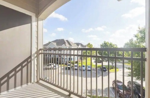Webster Apartment | Cozy Retreat Away from Home 2BR