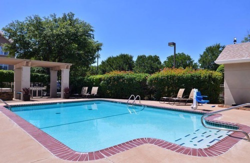 Wichita Falls Apartment | Cozy Studio Suite in Wichita Falls | Great for Business Travelers!
