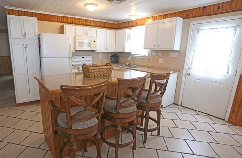 Golden Meadow House | Crusty Crab - Boat Access - Island Realty