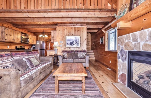 Eagle River House | Crystal Clear Water, UTV Trail & Free Firewood!