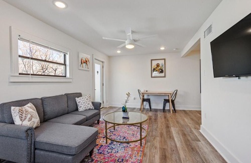 South 7th Ward Apartment | Cute 1bed 1bath 4 blocks from French Q and steps to Jazz & music venues
