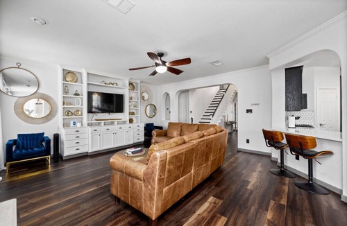 Cypress House | Cypress 4BR Sleeps 20 | Pool, Hot Tub, Theater, Billiards, EV Charger