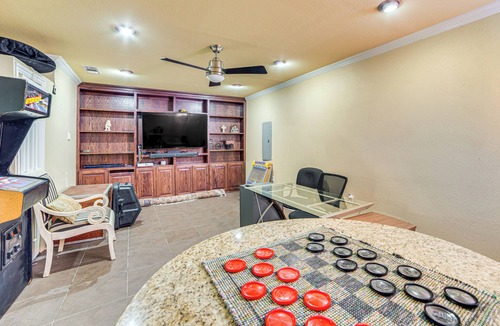 Duncanville House | Dallas Area Home w/Hot Tub, Families Welcome!