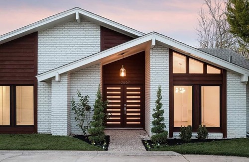 North Dallas House | Dallas Central LUX Boutique Pool House 4B3B