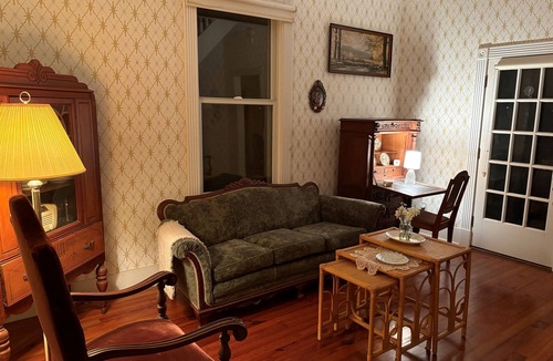 Jennings House | Dave Williams Farmhouse in Jennings, Louisiana