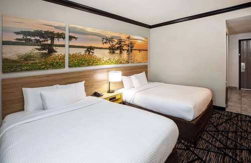 Baton Rouge Hotel | Days Inn by Wyndham Baton Rouge/I-10