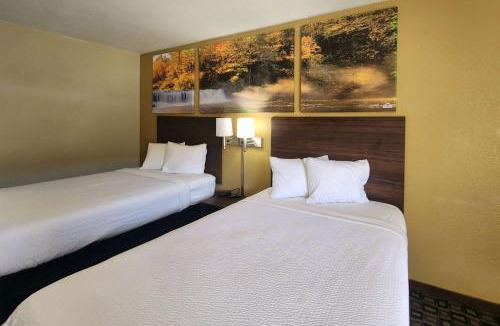 Leesville Hotel | Days Inn by Wyndham Leesville