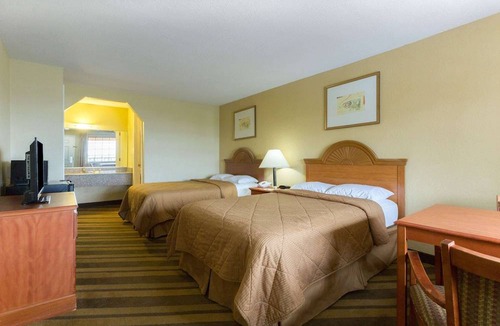 Vicksburg Hotel | Days Inn & Suites by Wyndham Vicksburg