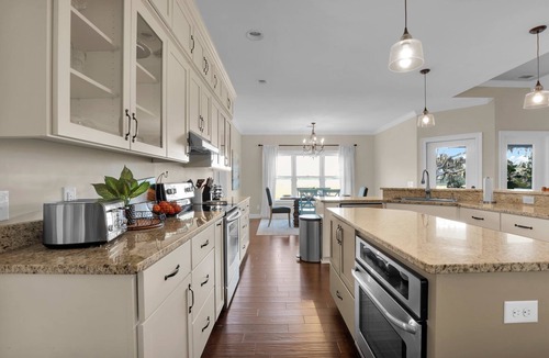 Midway House | Deep water/Marsh View, Sleeps 10